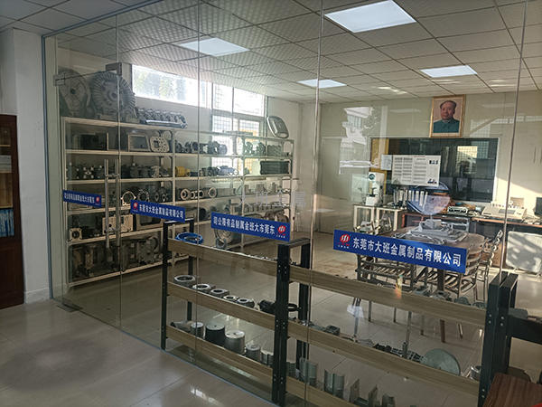 午夜精品久久久铸造样品